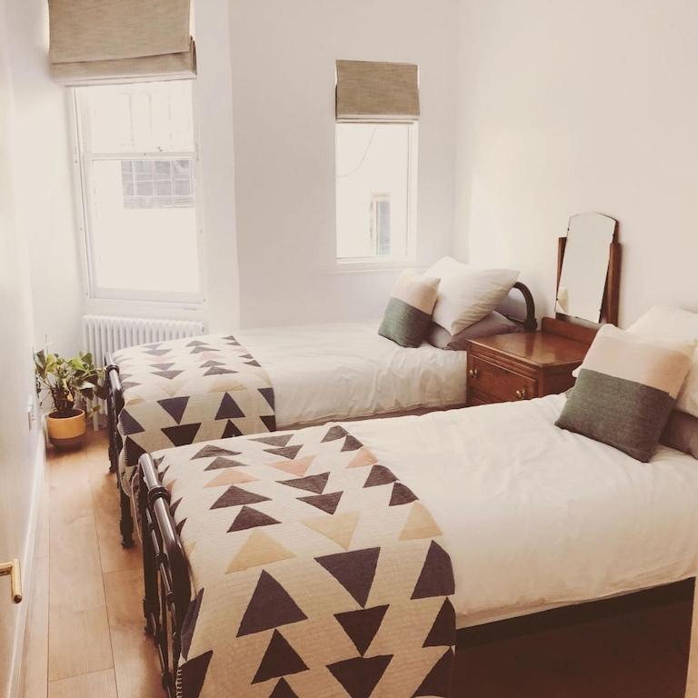 Central Brighton Flat, 3 Bedrooms, Sleeps 6, Close To Shops And Beach Ngoại thất bức ảnh