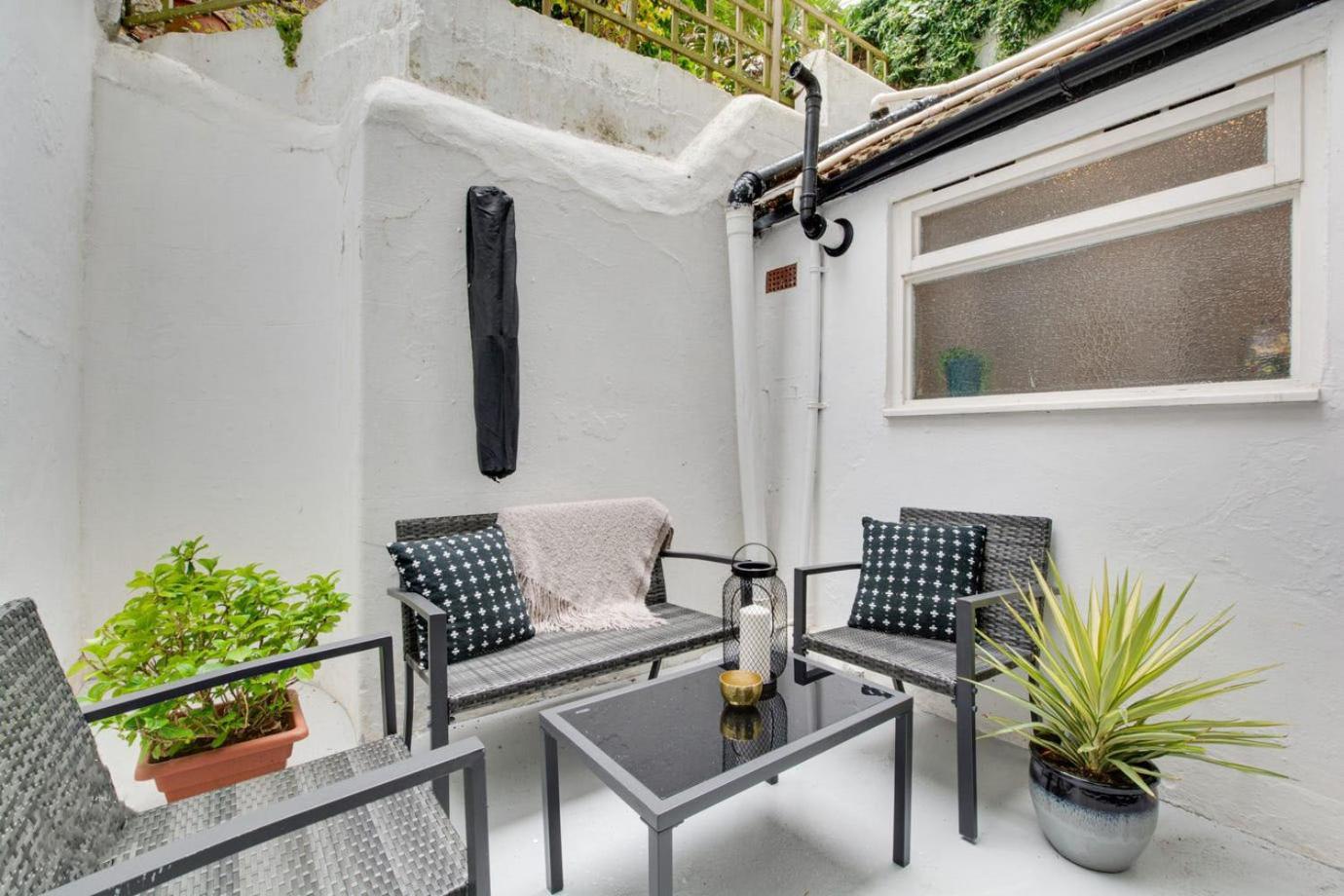 Central Brighton Flat, 3 Bedrooms, Sleeps 6, Close To Shops And Beach Ngoại thất bức ảnh